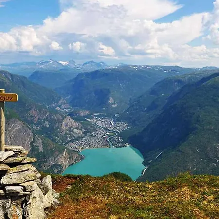 Fjordnest With Sauna بيت للعطل *